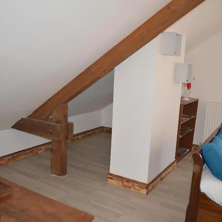Les Mansardes D'hotes *